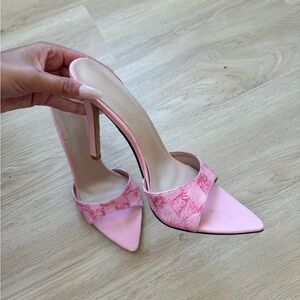 Pink heels